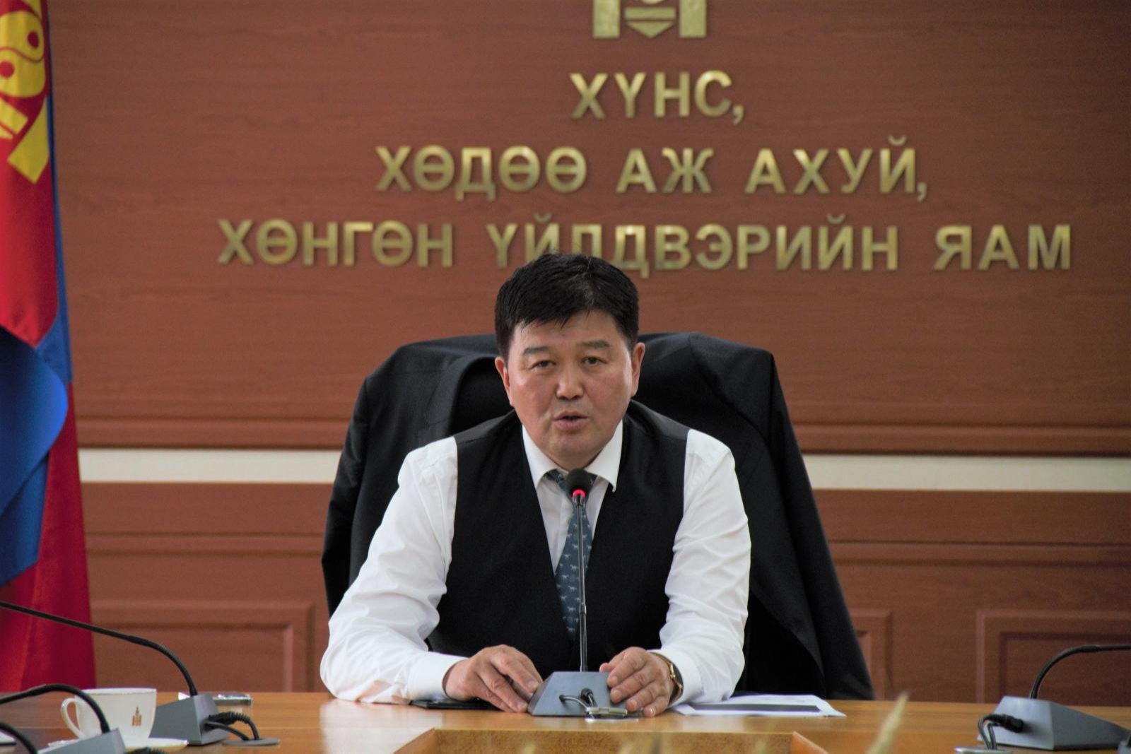 Х.Болорчулуун:Гурилын үнийг яам тогтоодоггүй учир буулгах боломжгүй